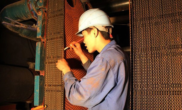 板式換熱器出現(xiàn)外漏、串液故障的維修方法